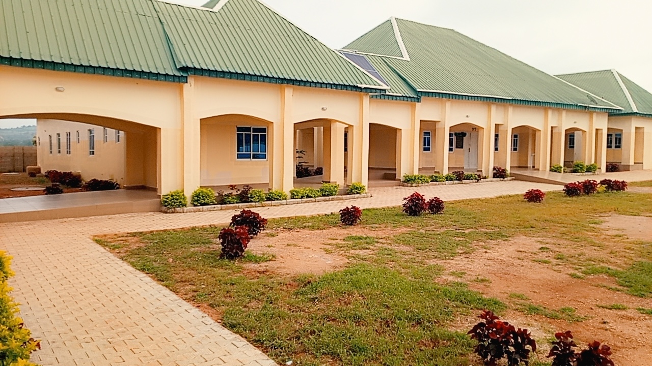St Johns Hospital Exterior Gardens Landscaping